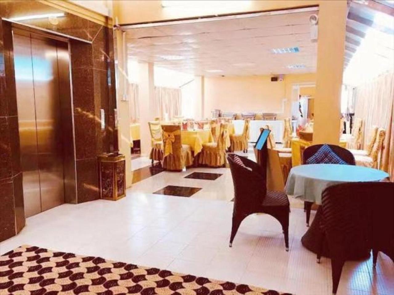 C & Y Hotel Rangun Zewnętrze zdjęcie